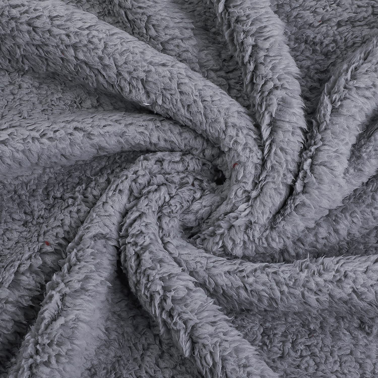 Xinsource 2 Pack Dog Blanket For Medium Size Dogs & Cats Soft Sherpa Fleece Pet Blanket Throw For Sofa, Couch Thick Durable Pet