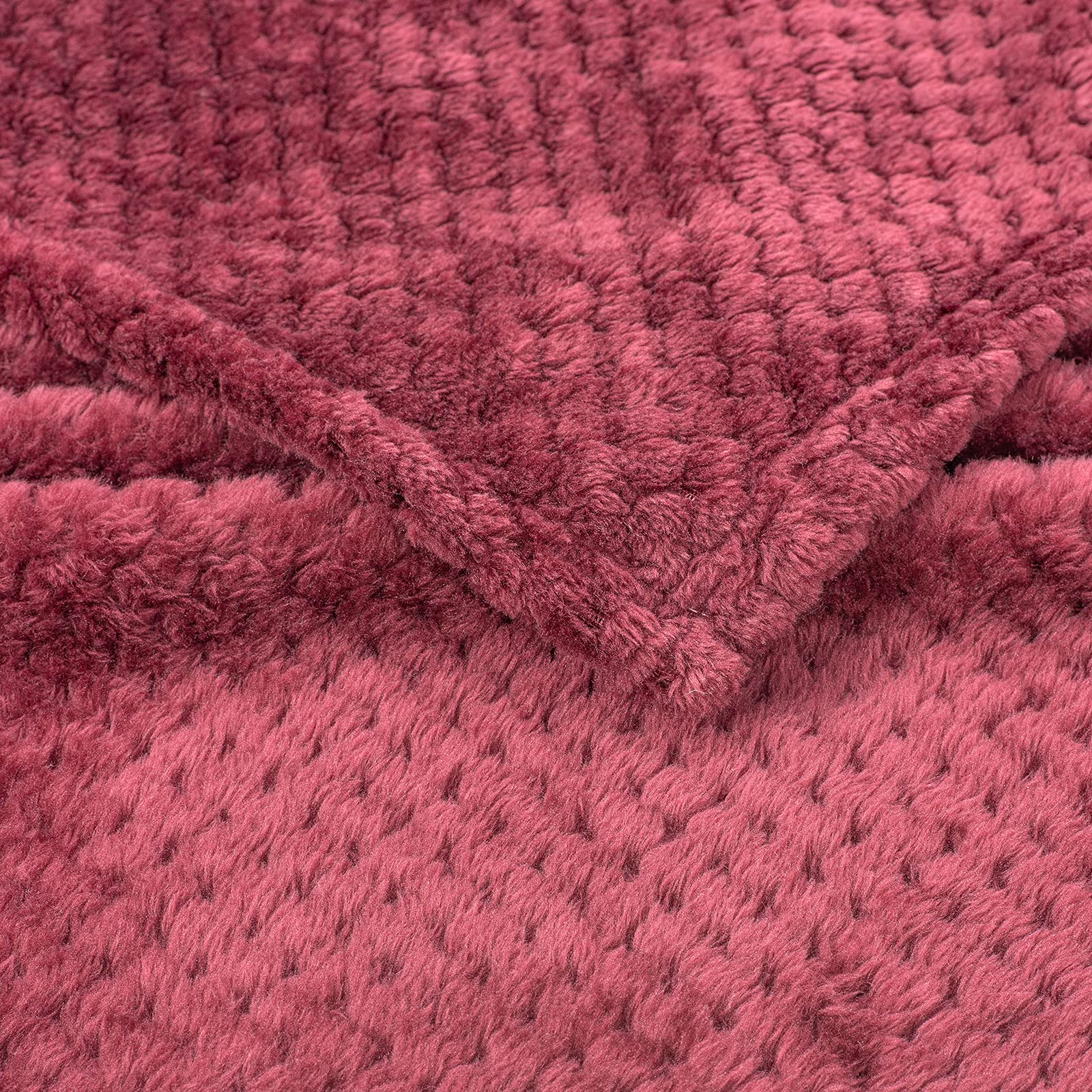 Ruby Red Soft Fuzzy Pet Blanket For Dogs Or Cats, Warm Plush Fleece Throws For Bed, Couch, Sofa, Travel (S/24'' X 32'')