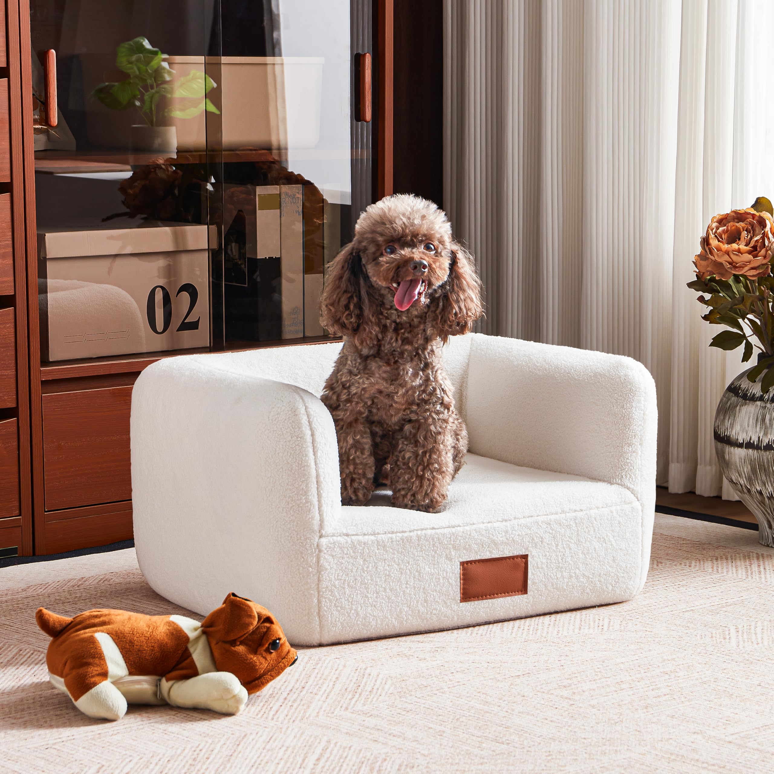 ATJafurn White Faux Shearling Dog Couch Bed for Small Dogs Cats Under 35 lbs, 25.6 Inch Modern Elevated Cat Sofa with Leather Na