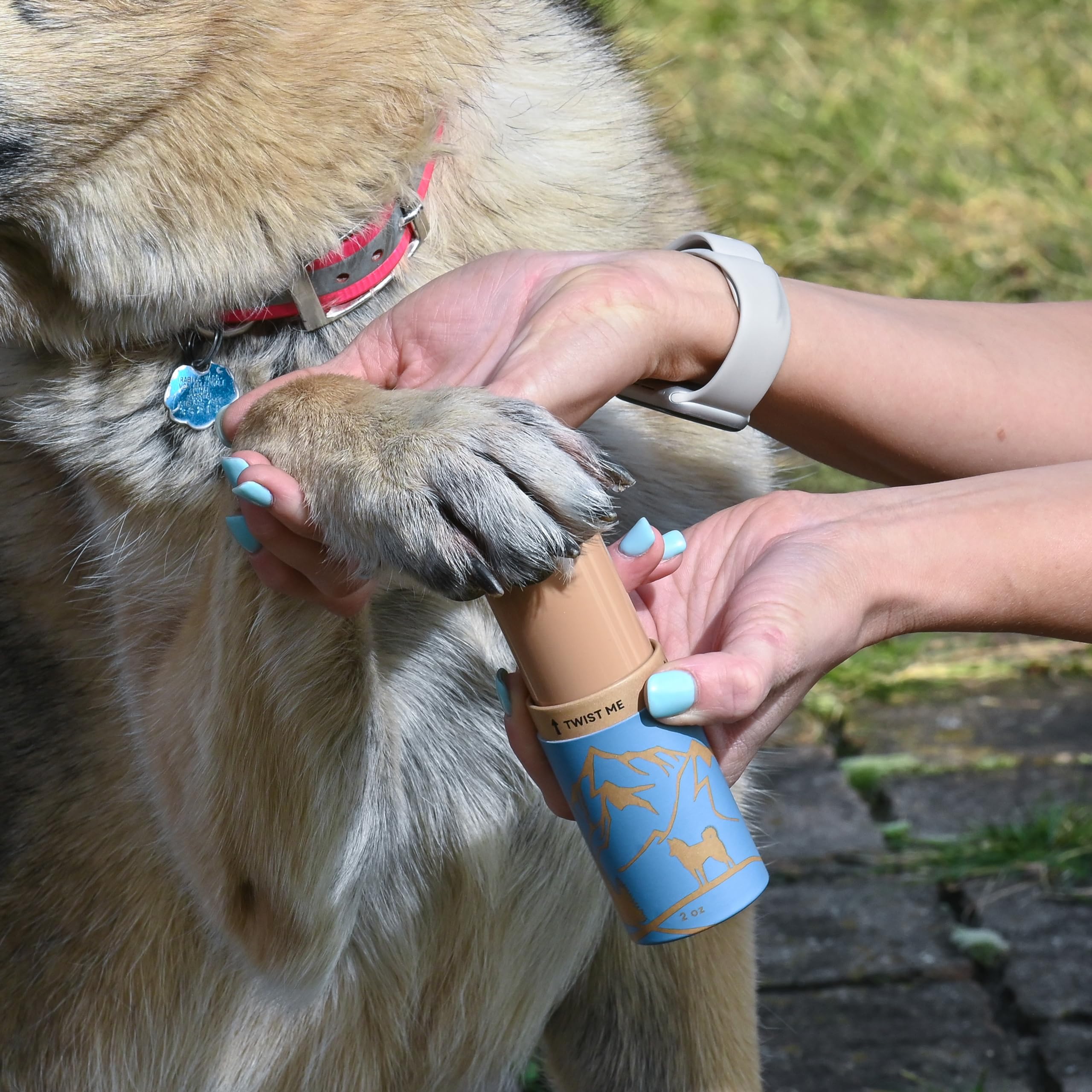 Rhino Wax Dog Paw Snow Wax 2oz - Natural Beeswax Winter Balm for Dogs, Lick-Safe, Protects Against Cold & Ice