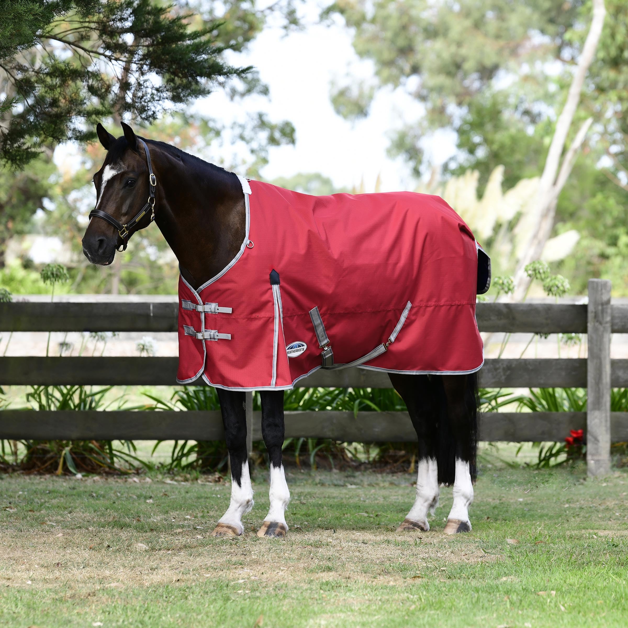 Weatherbeeta Comfitec Classic Standard Neck Lite Plus Horse Blanket, Red/Silver/Navy, 75'