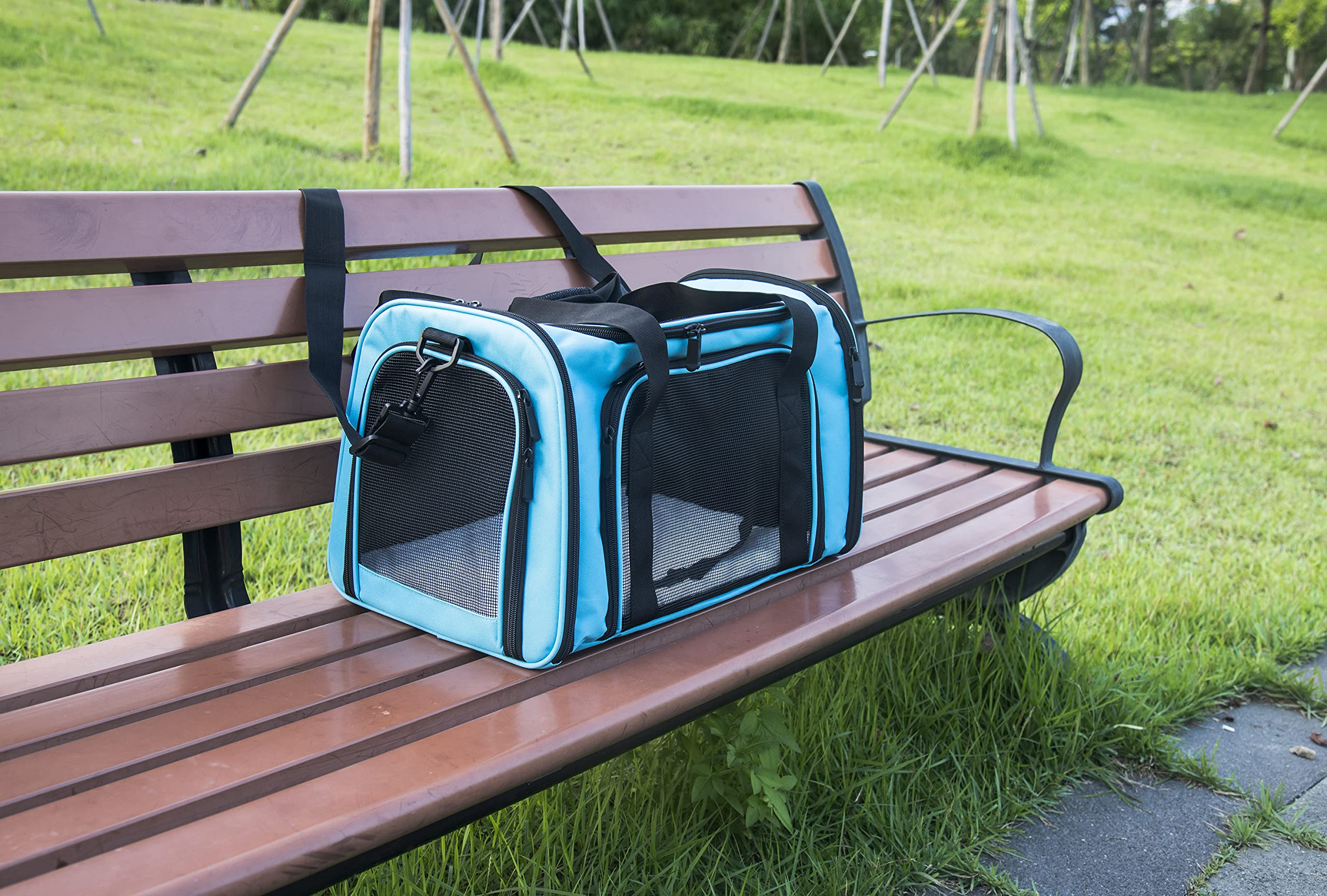 Nextfri Soft Sided Carrier For Small Medium Cats Dogs,Removable Pad Collapsible Travel Pet Carrier Large Blue