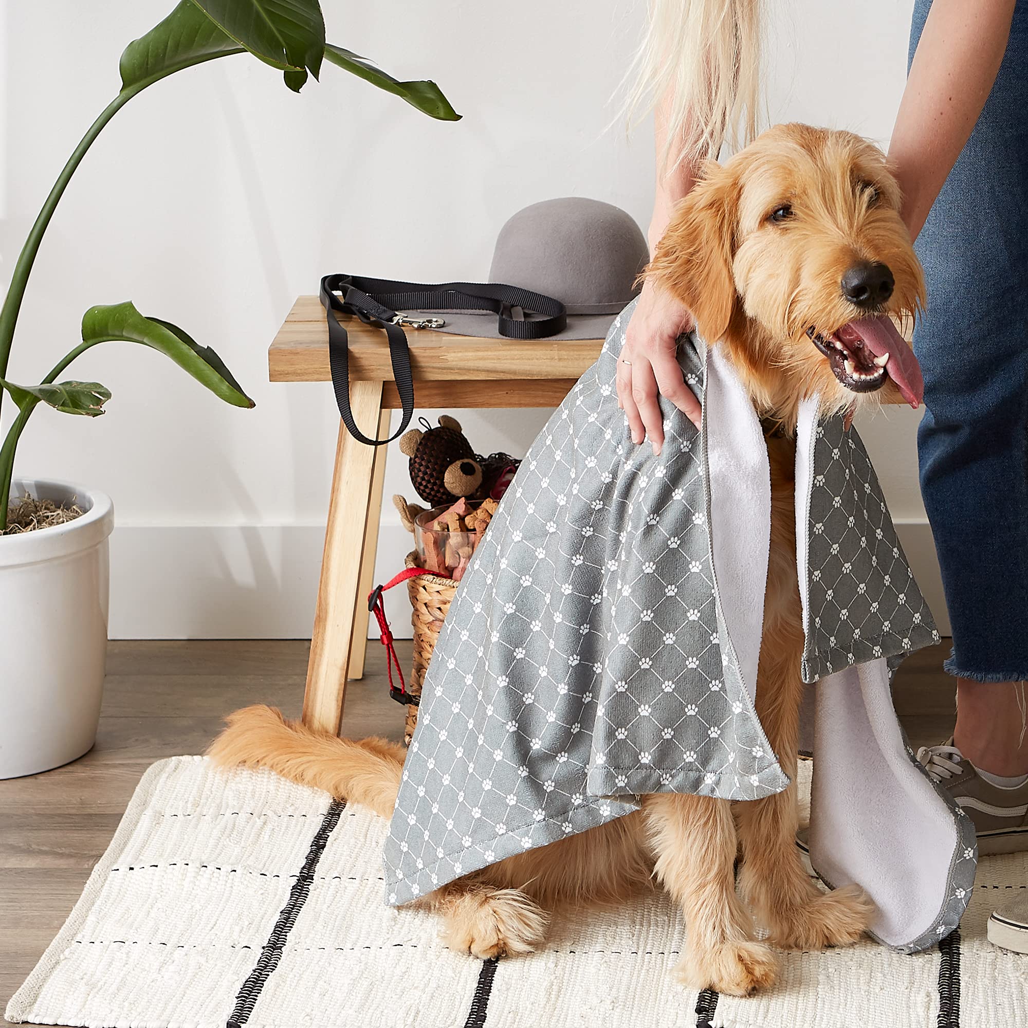 Bone Dry Pet Grooming Towel Collection Absorbent Microfiber X-Large, 41x23.5&quot;, Trellis Gray