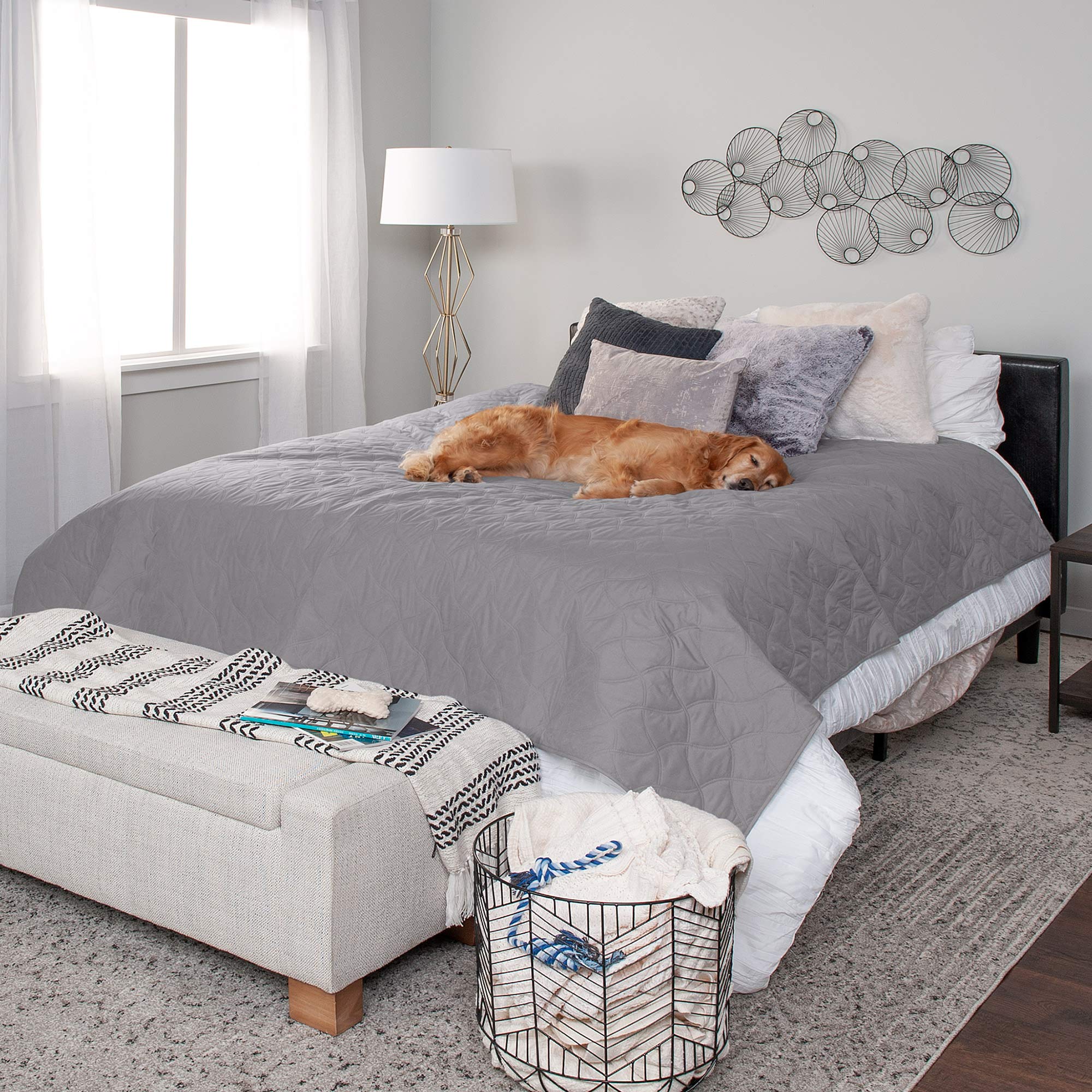 Furhaven Waterproof & Non-Slip Twin Size Mattress Cover Protector For Dogs & Cats, Washable, For Beds, Couches, & Car Seats - Qu