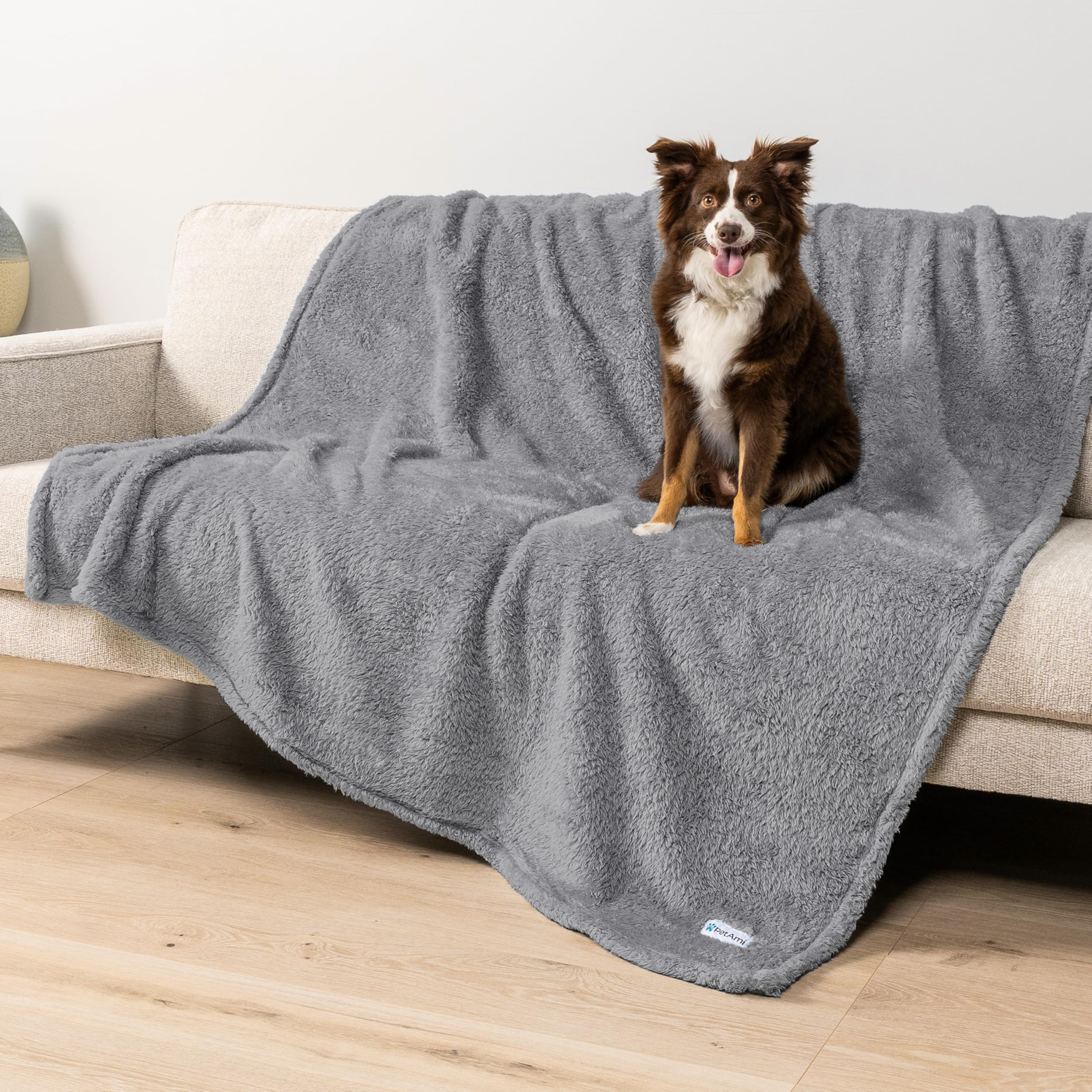 PetAmi Fluffy Waterproof Dog Blanket Fleece | Soft Warm Pet Fleece Throw for Large Dogs and Cats | Fuzzy Furry Plush Sherpa Thro