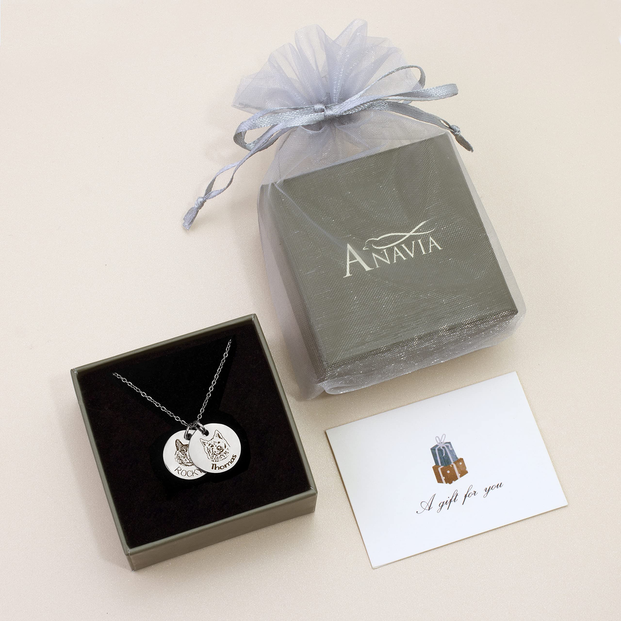 Anavia Personalized Pet Portrait Necklace, Handmade Pet Dog Cat Memorial Jewelry Gift, Customized Round Disc Photo Engraved Neck