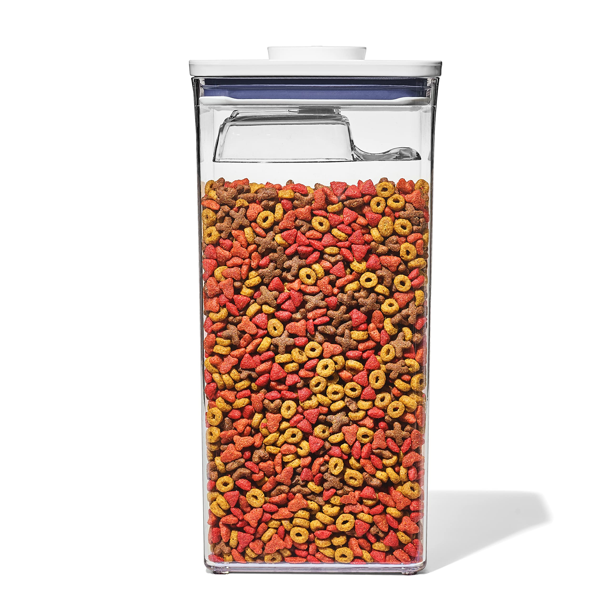 OXO Good Grips Pet POP Container - 6.0 Qt/5.7 L with Half Scoop Ideal for up to 6.5lbs of Dog Food or 4.5lbs of Cat Food  Airtig