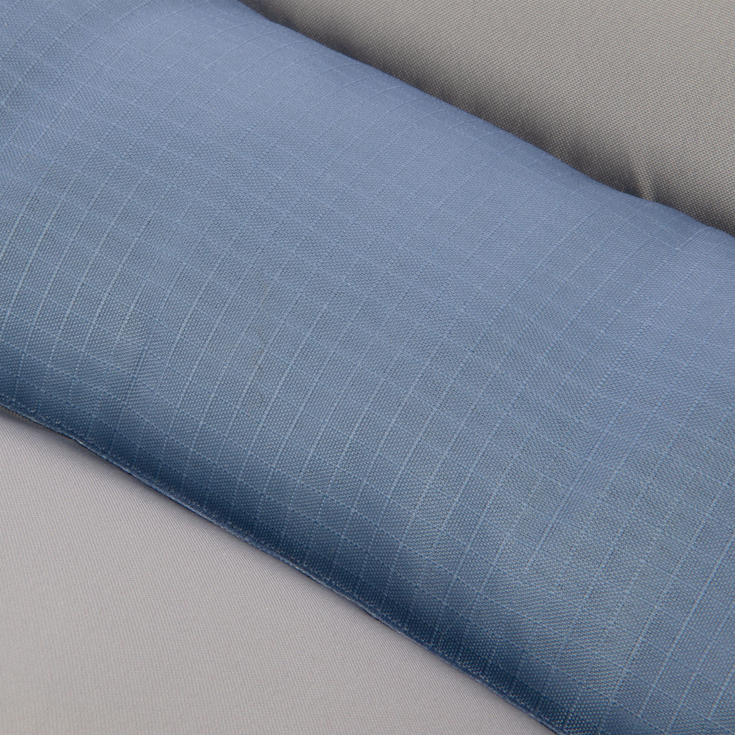 Trustypup Dura Mat Tufted Pillow Pet Bed, Easy To Clean - Gray, Large, Dura Mat (Gray), 36.0' L X 27.0' W X 5.0' Th