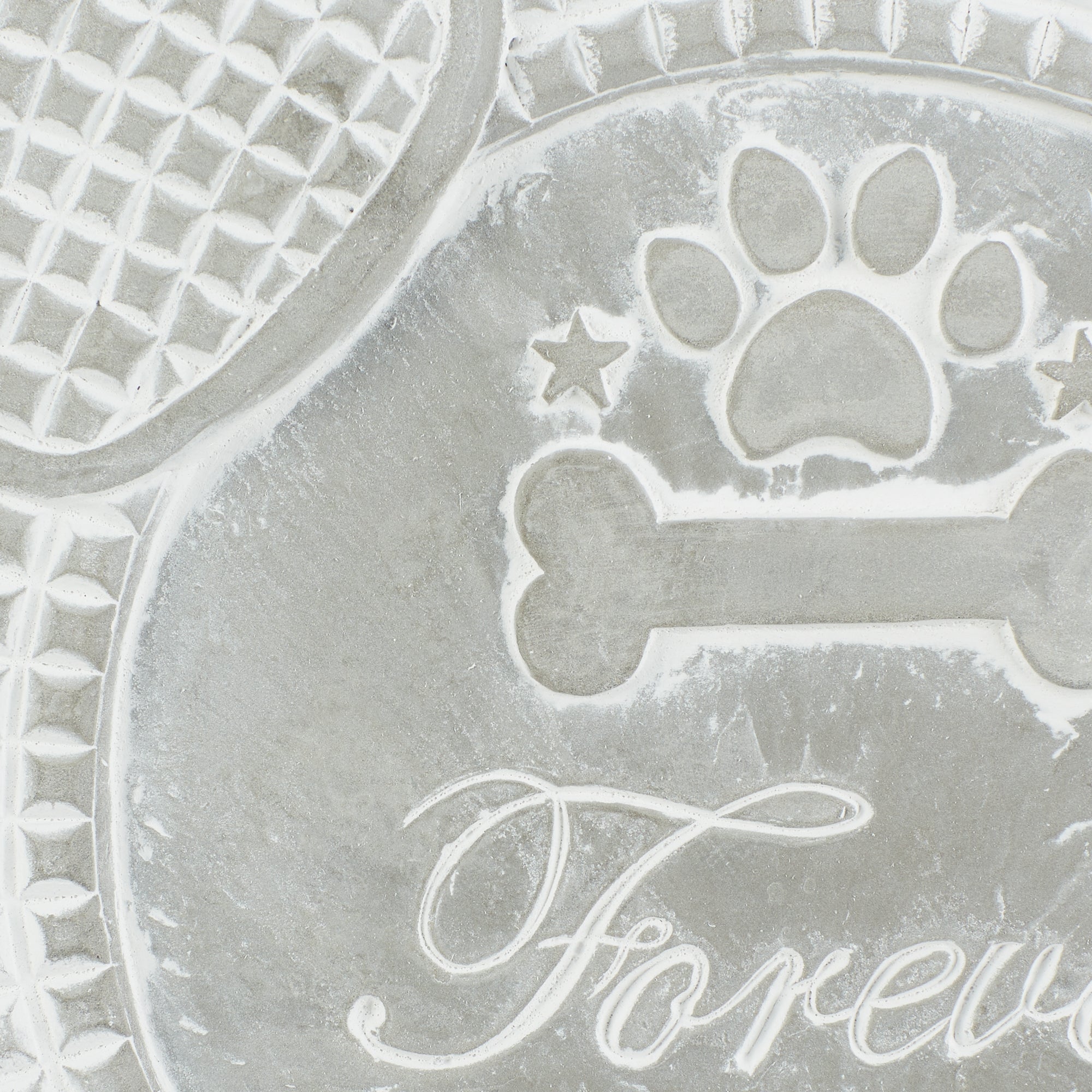 DII Pet Remembrance Cement Stepping Stone Collection, You are Always in Our Hearts, 9.75 Round, 1 Piece