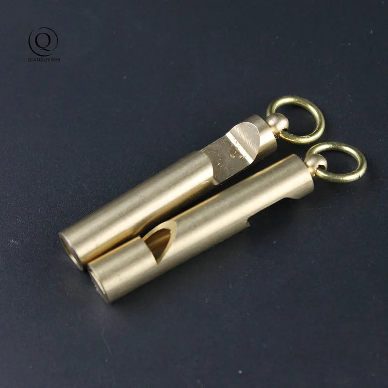 Pure Brass Outdoor Skull Whistle Keyring Hanging Jewelry Copper Training High Pitch Whistles Pendants Gifts Key Chain Ring DIY
