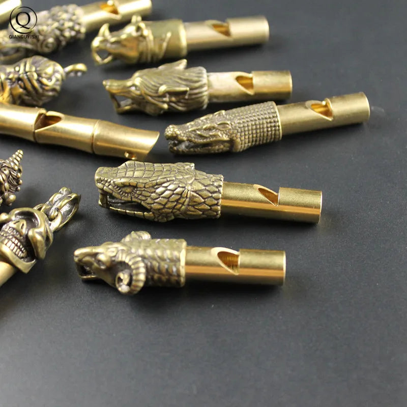 Pure Brass Outdoor Skull Whistle Keyring Hanging Jewelry Copper Training High Pitch Whistles Pendants Gifts Key Chain Ring DIY