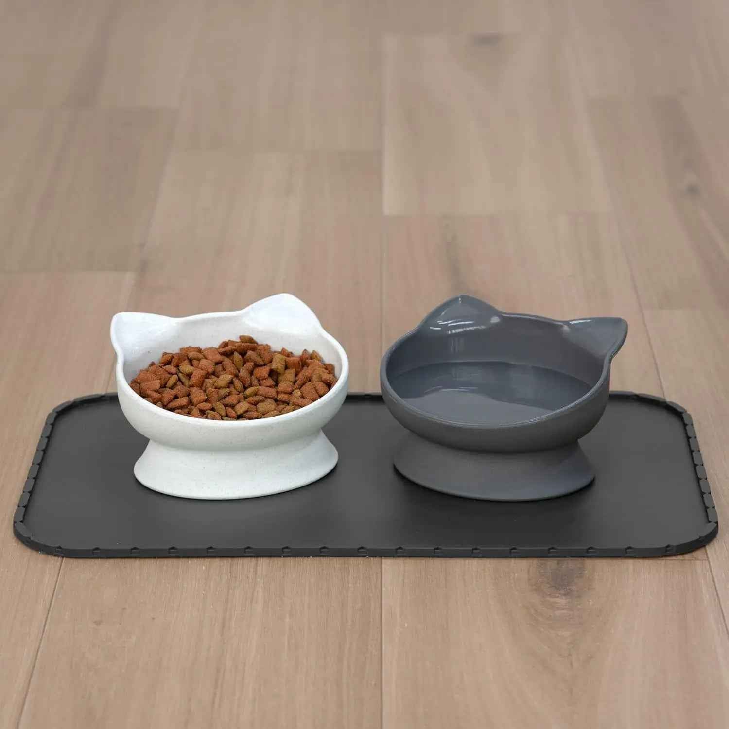 Kitty City Elevated Cat Bowls Set of 2 Whisker Friendly Raised 6.5oz
