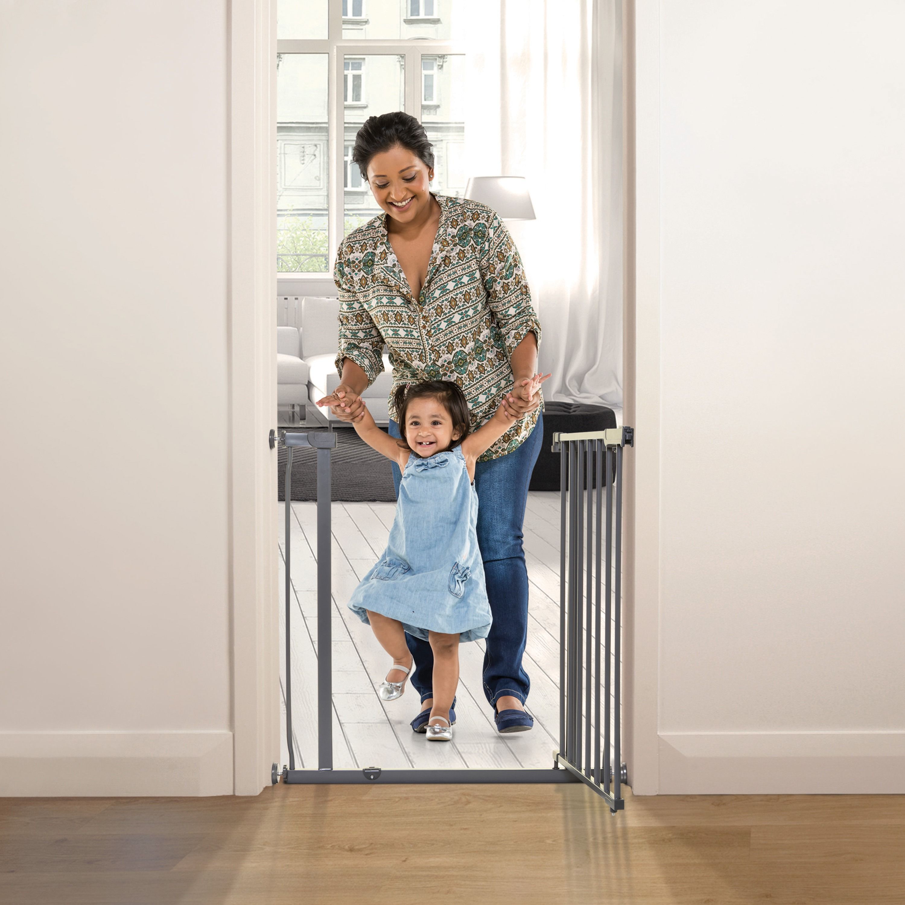 Dreambaby Ava Baby Gate - 29.5-40" Adjustable Metal Gate for Stairs & Doorways, Charcoal, Model L2098BB