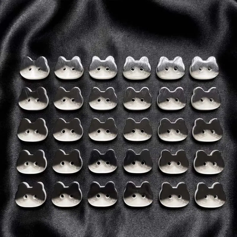 30pcs Cat Buttons Cute Creative Calico Cat Buttons Fashionable Resin Ginger Cat Buttons Clothes Accessories