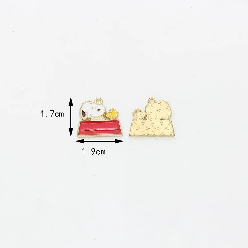 10pcs Cartoon Snoopy Decorations Cute Dog Alloy Pendant Animal Series Children's DIY Creative Fashion Jewelry Accessories Gift