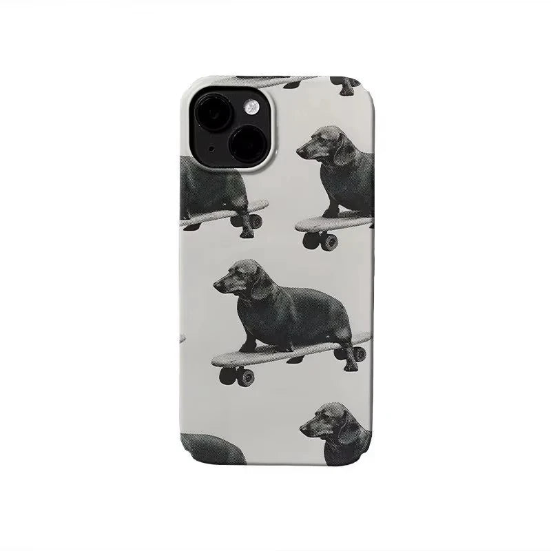Playful Dachshund Skateboard Black & White Dog Skating Phone Case For iPhone 17 Air 16 E 15 14 13 12 11 Pro Max Plus Cover