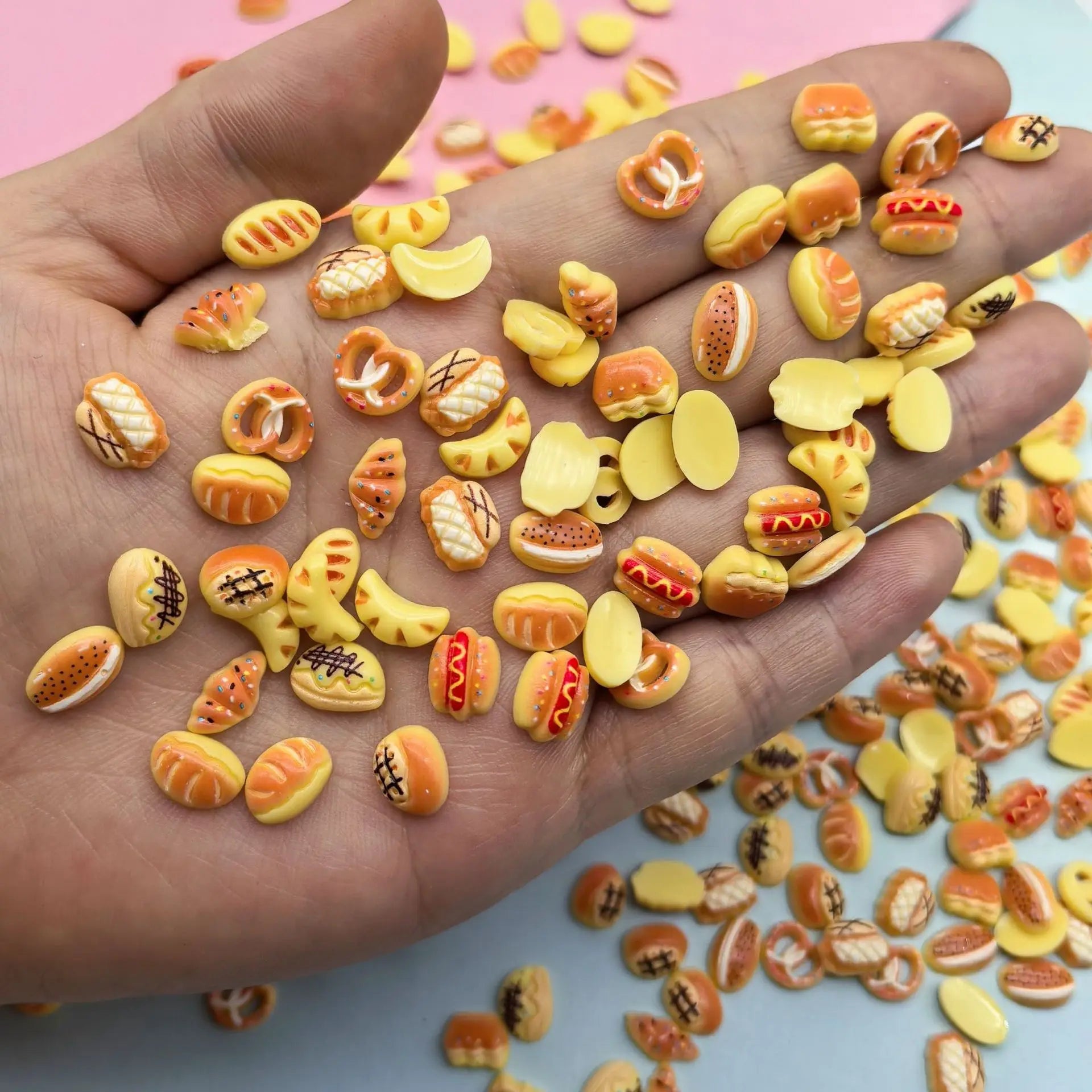 30pcs Mini Bread Hot Dog Food Toast Bread Assorted Models Food Play Dollhouse Resin Miniature Handmade DIY Accessories