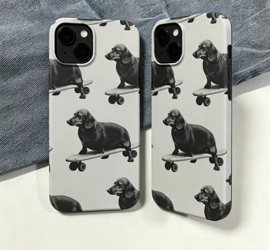Playful Dachshund Skateboard Black & White Dog Skating Phone Case For iPhone 17 Air 16 E 15 14 13 12 11 Pro Max Plus Cover