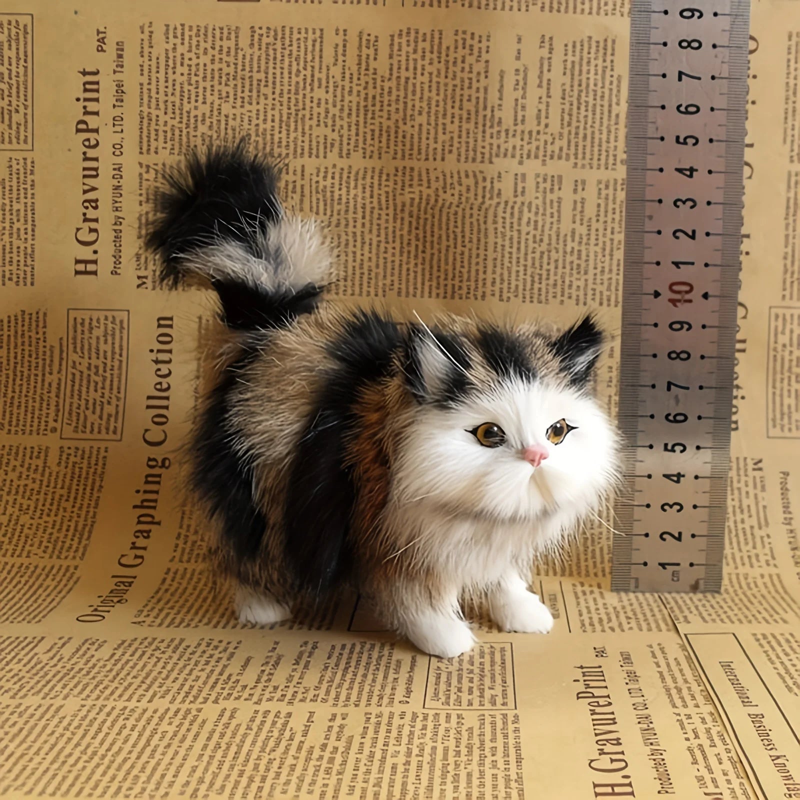 Simulation Cat Plush Toys Soft Stuffed Kitten Model Fake Cats Realist Animals for Kids Girls Birthday Valentine's Day Gift
