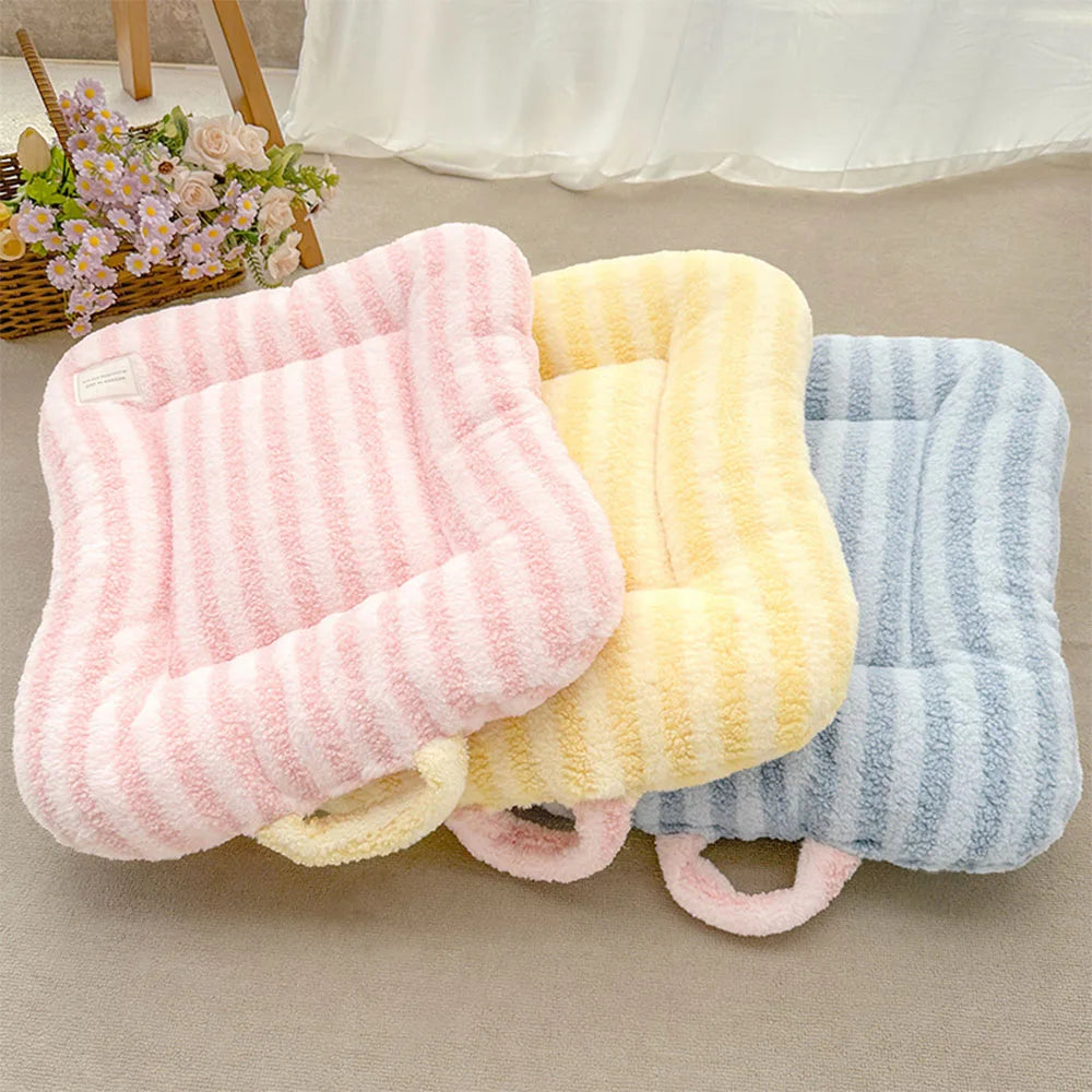 Cute Soft Pet Cat Bed Pad For Four Seasons Soft Plush Oval Comfortable Sleeping Washable for Small Medium Dogs/Cats Pet Products