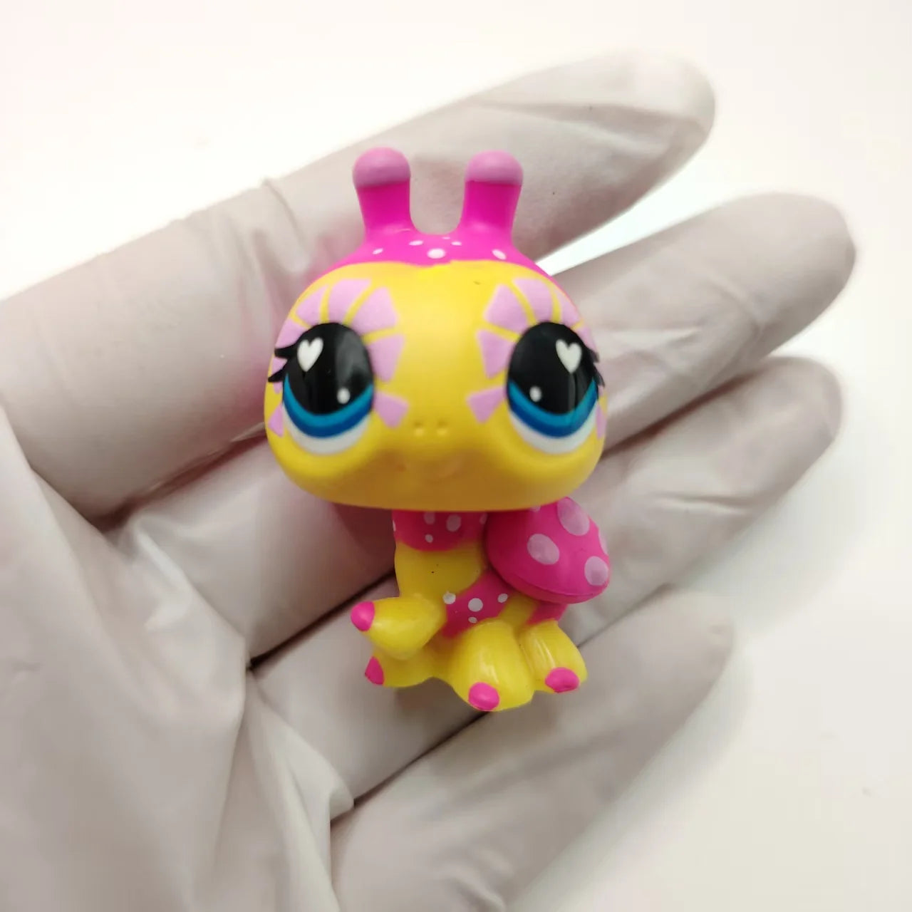 2025 Newest LPS Pet Toys Cute Animal Can Shake Head Kitten Original Collection Toys for Girls Christmas Birthday Gift