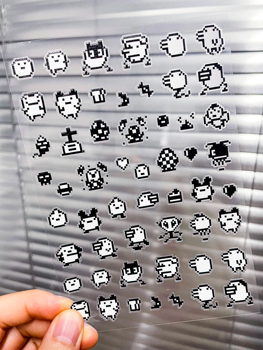 Kawaii Y2K Cute Pet Japanese Anime Self Adhesive Nail Sliders Pixel Style Mini Hand Account Diy Accessory Korean Nail Sticker
