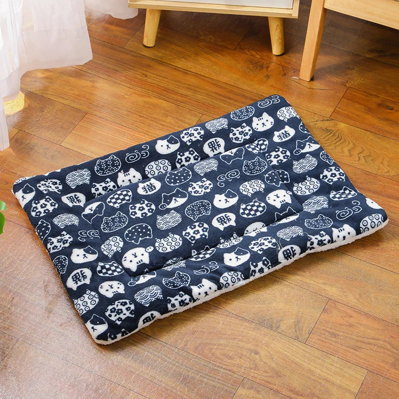 Cute Small Dog Mat Double-sided Use Winter Warm Medium Cat Sofa Blanket Skin-friendly Puppy Bed Cushion Pet Bed Accessories