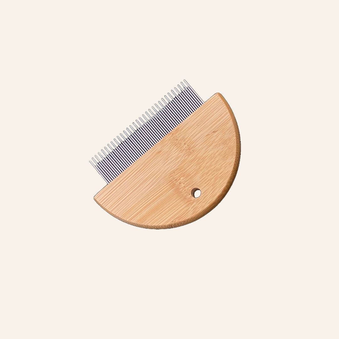 Tilley + Me Bamboo Flea Comb for Dogs & Cats – Gentle & Eco-Friendly