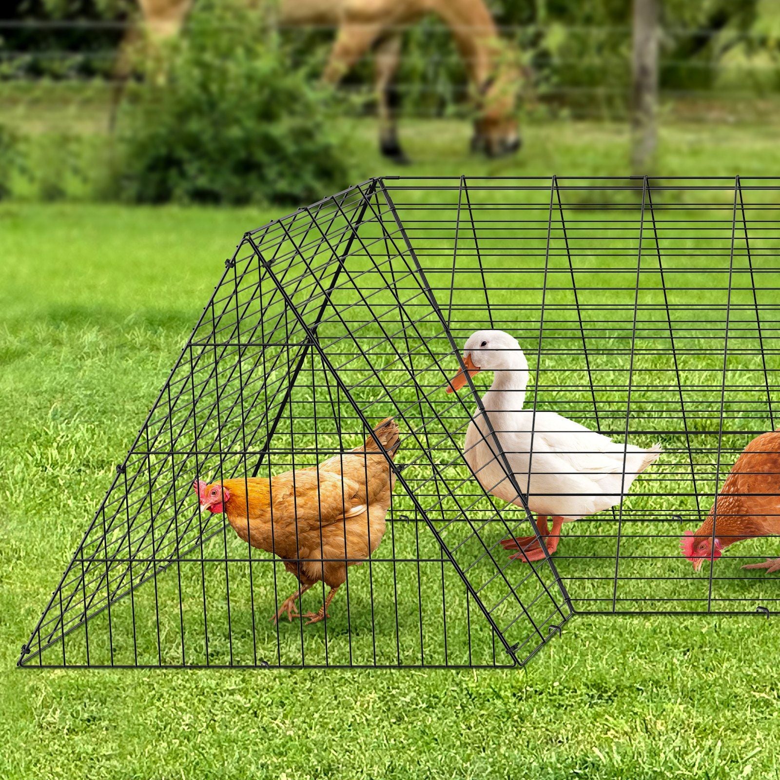 VEVOR Chicken Tunnels, 157.5 x 39.4 x 24.2 inch(LxWxH) Chicken Tunnels for Yard, Portable Chicken Tunnels for Outside with Corne