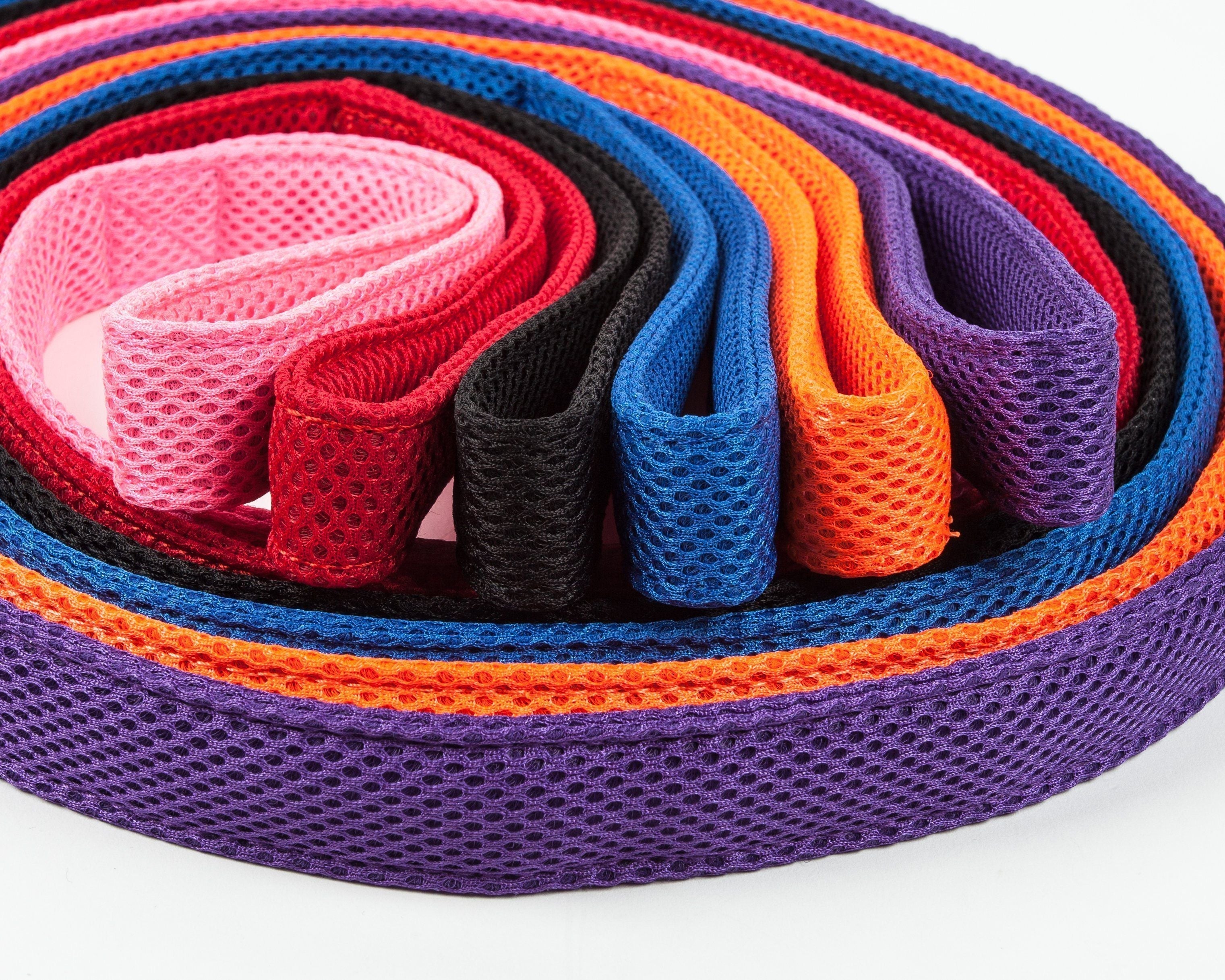 Pet Life ®  Aero Mesh Breathable and Adjustable Dual Sided Thick Mesh Dog Leash