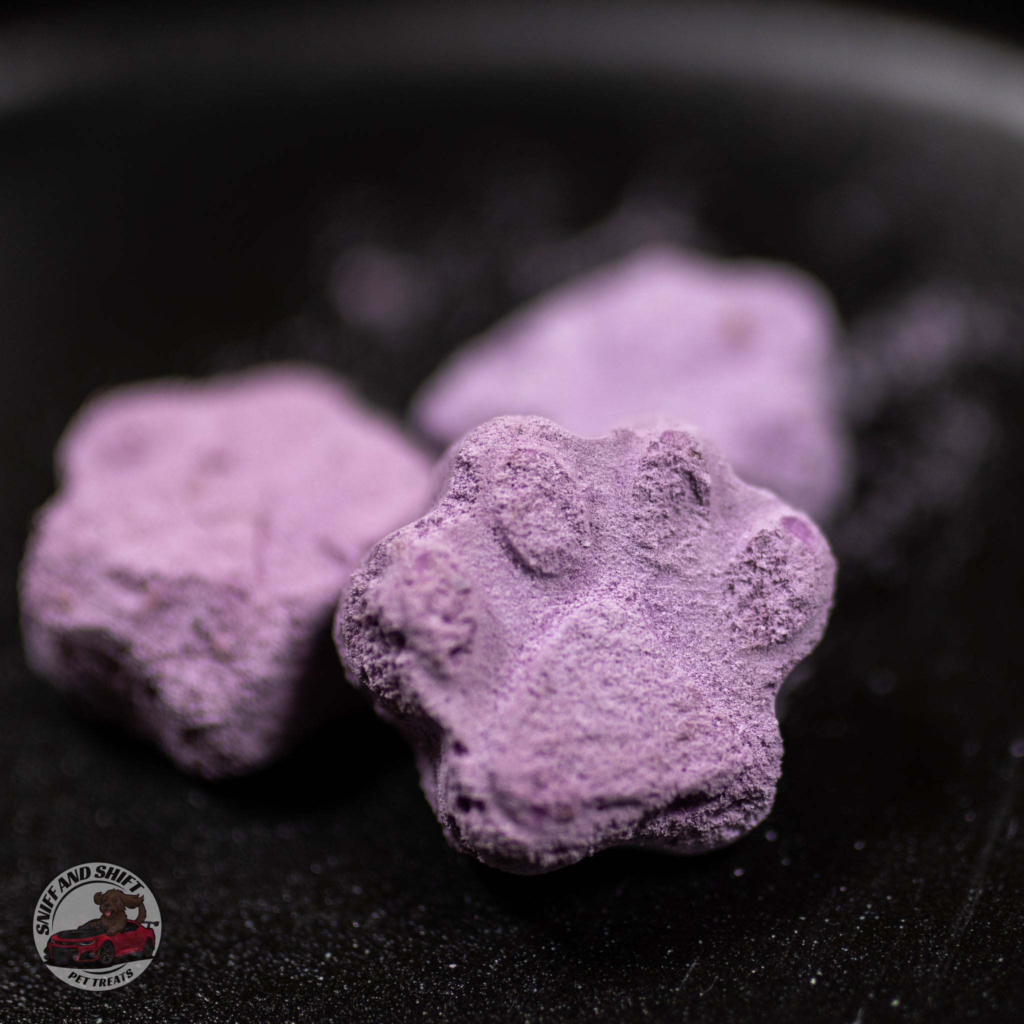 Pup-Ornaut Freeze-Dried Dog Ice Cream: Blueberry