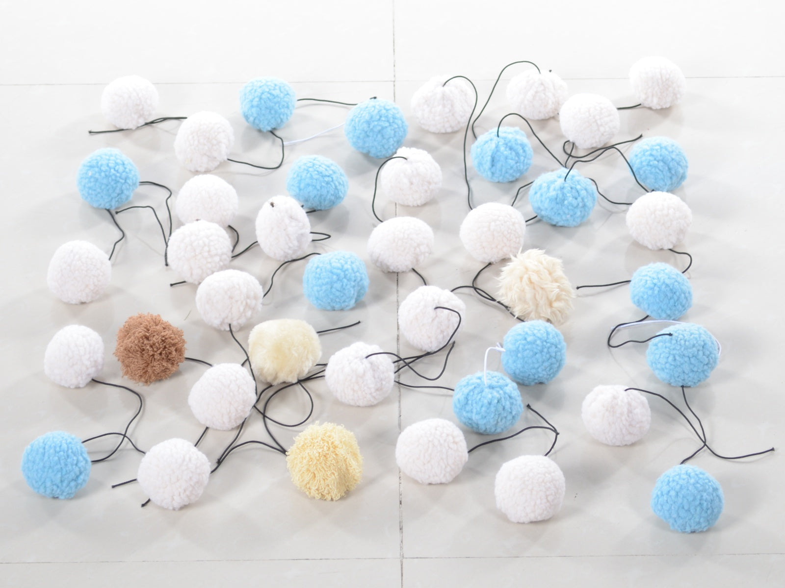 Armarkat Model Toy7 40Piece Pet Toy Pack For Cats, Dogs, And Small Animals