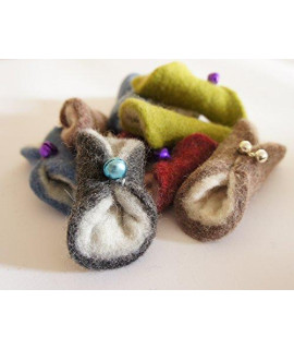 kivikis Cat Pet Toy Ribbon with Jingle Hand Made from Natural Sheep Wool (20 10 Ribbon with Jingle)