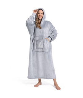 Fusseda Oversized Wearable Blanket Sweatshirt, Super Thick Warm Fleece Cozy Sherpa Hooded With Pockets And Sleeves Snuggie Gift For Women And Men
