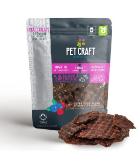 Pet Craft Supply Wild Caught Pure Dehydrated Pacific Salmon Blueberry Cranberry Superfood Healthy High in Antioxidants Vitamins Fish Oil for Small Medium Large Dog Puppy Training Treats